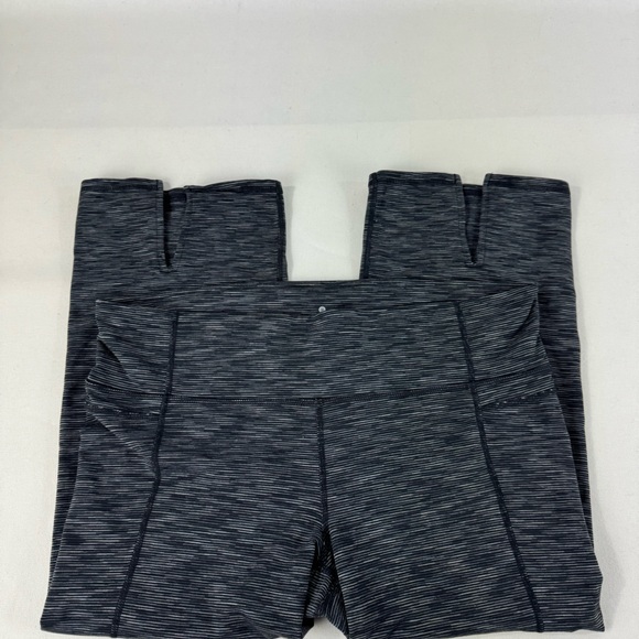 Athleta Energy Power Up Capri Leggings Gray Space Dye XL - Picture 12 of 13